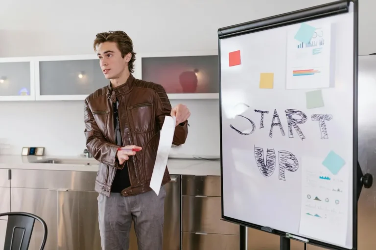 The Founder Hype Cycle: Documented Patterns in Public Coverage of Tech Founders