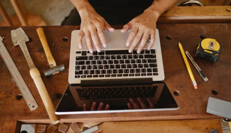 How to Use AI Tools in Early-Stage Startups